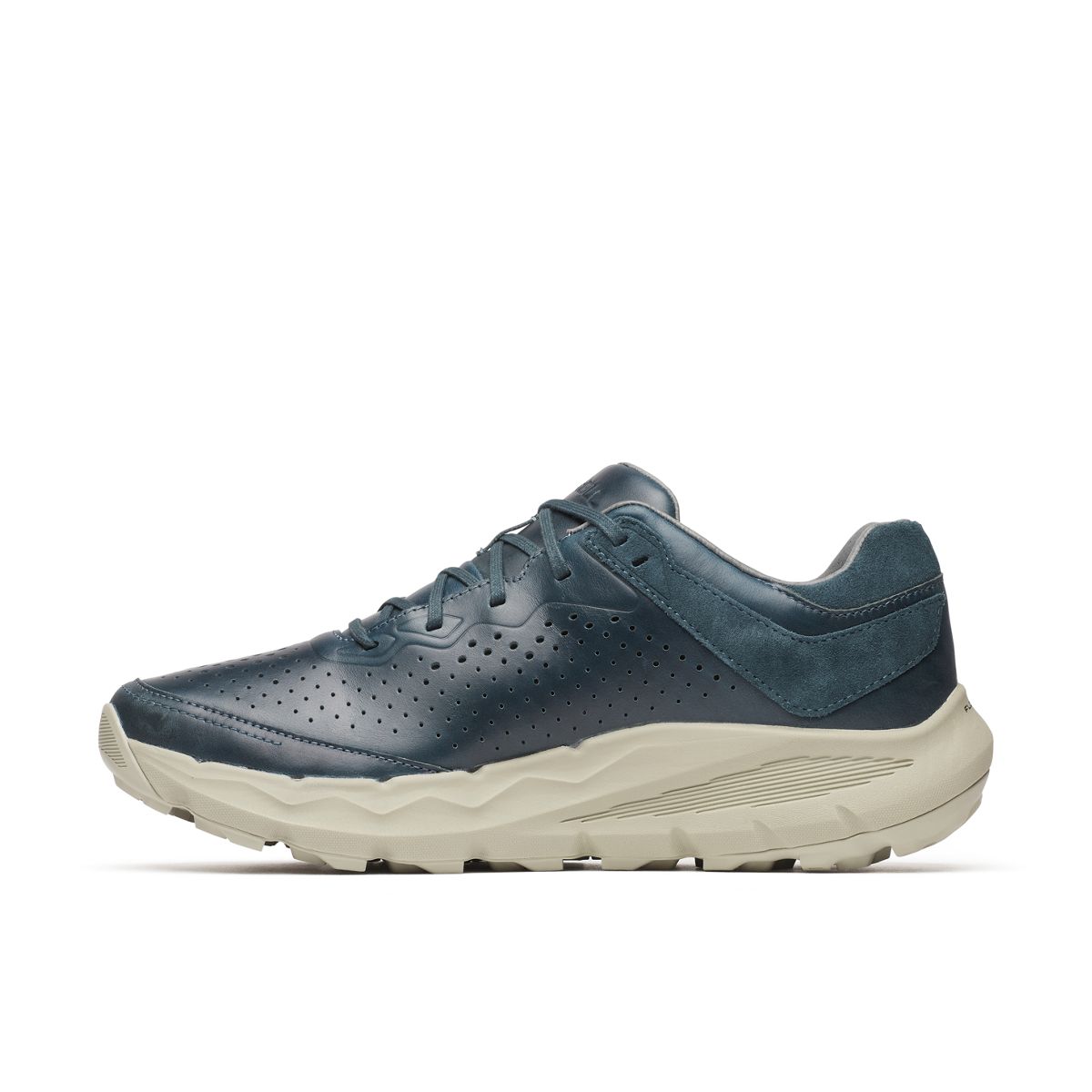 Men's Nova 4 Traveller Lace Casual Shoes Collections